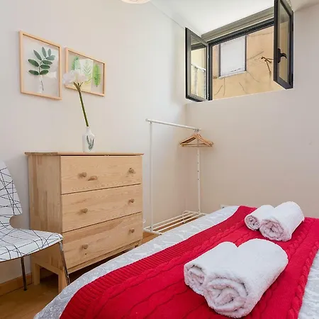 Apartment Secret In Lapa Lisbon